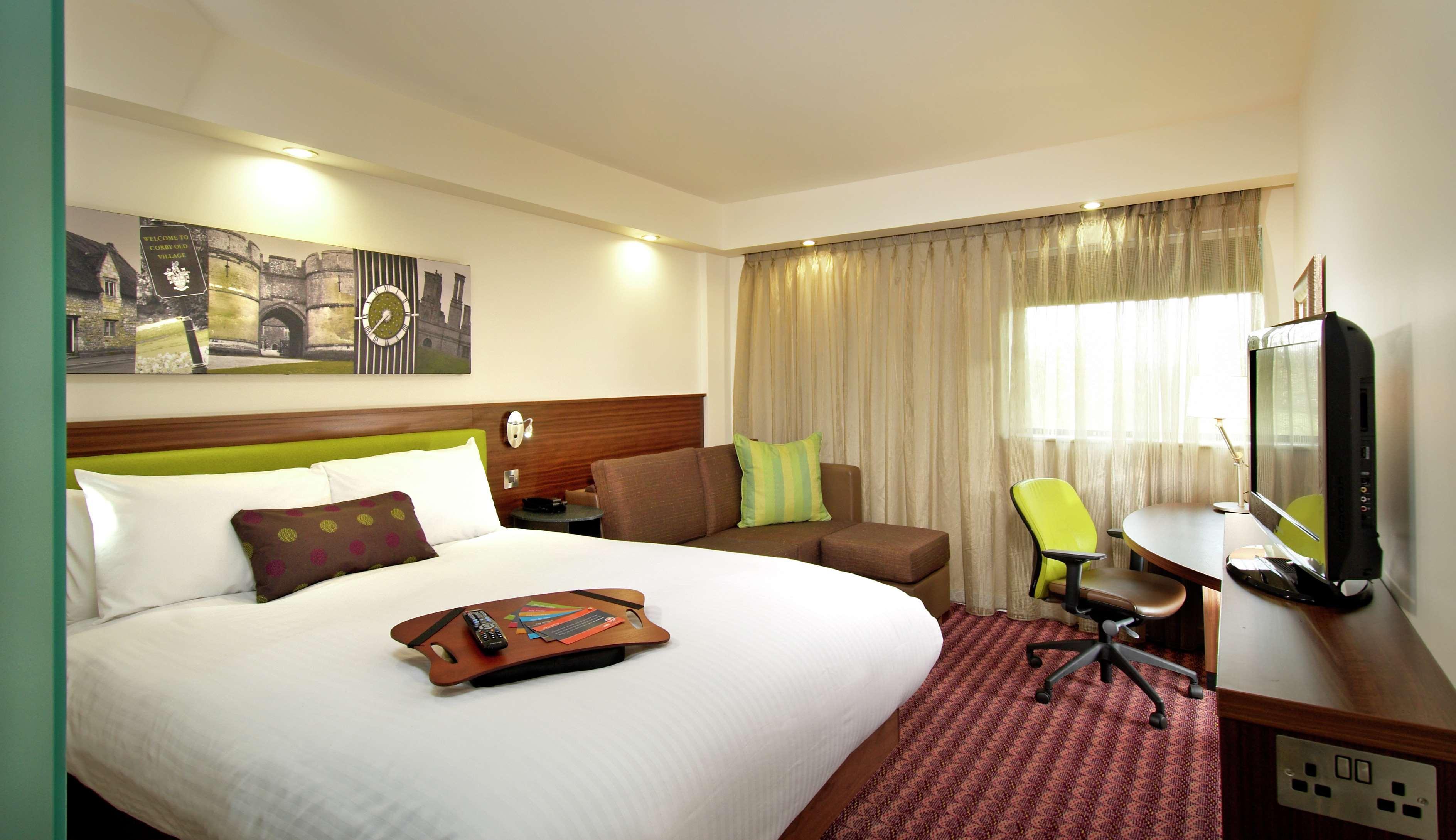 Hampton By Hilton Corby 호텔 객실 사진