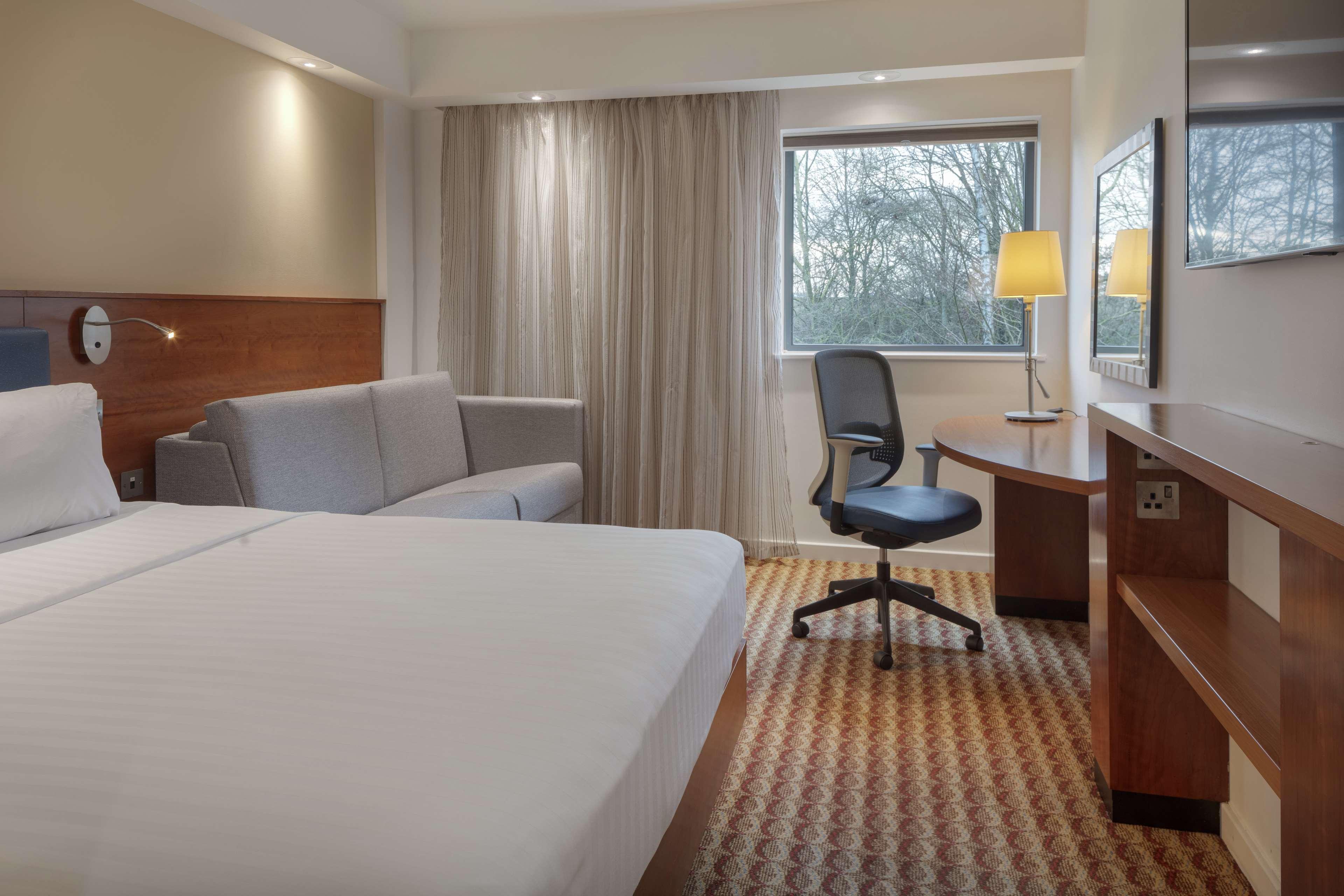Hampton By Hilton Corby 호텔 외부 사진