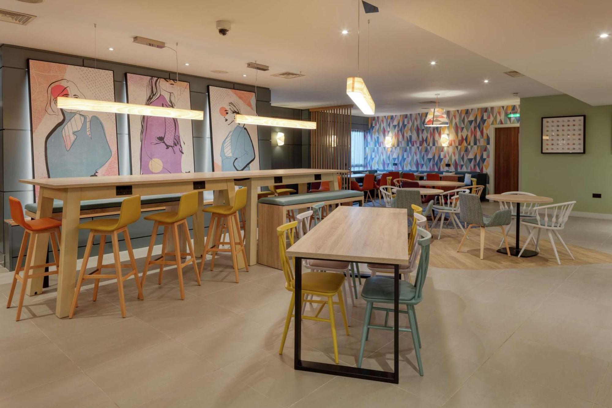 Hampton By Hilton Corby 호텔 외부 사진